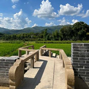 毕节花岗岩仿古石材景区使用案例