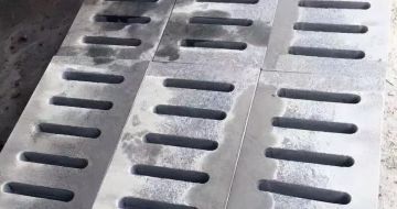 毕节 芝麻灰石材沟盖板
