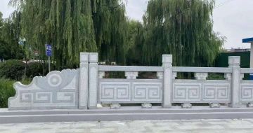 毕节 芝麻灰桥栏杆、河道栏杆安装效果