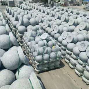 毕节 花岗岩实心圆球，石球，挡车球，挡车石，车止石，路障石。