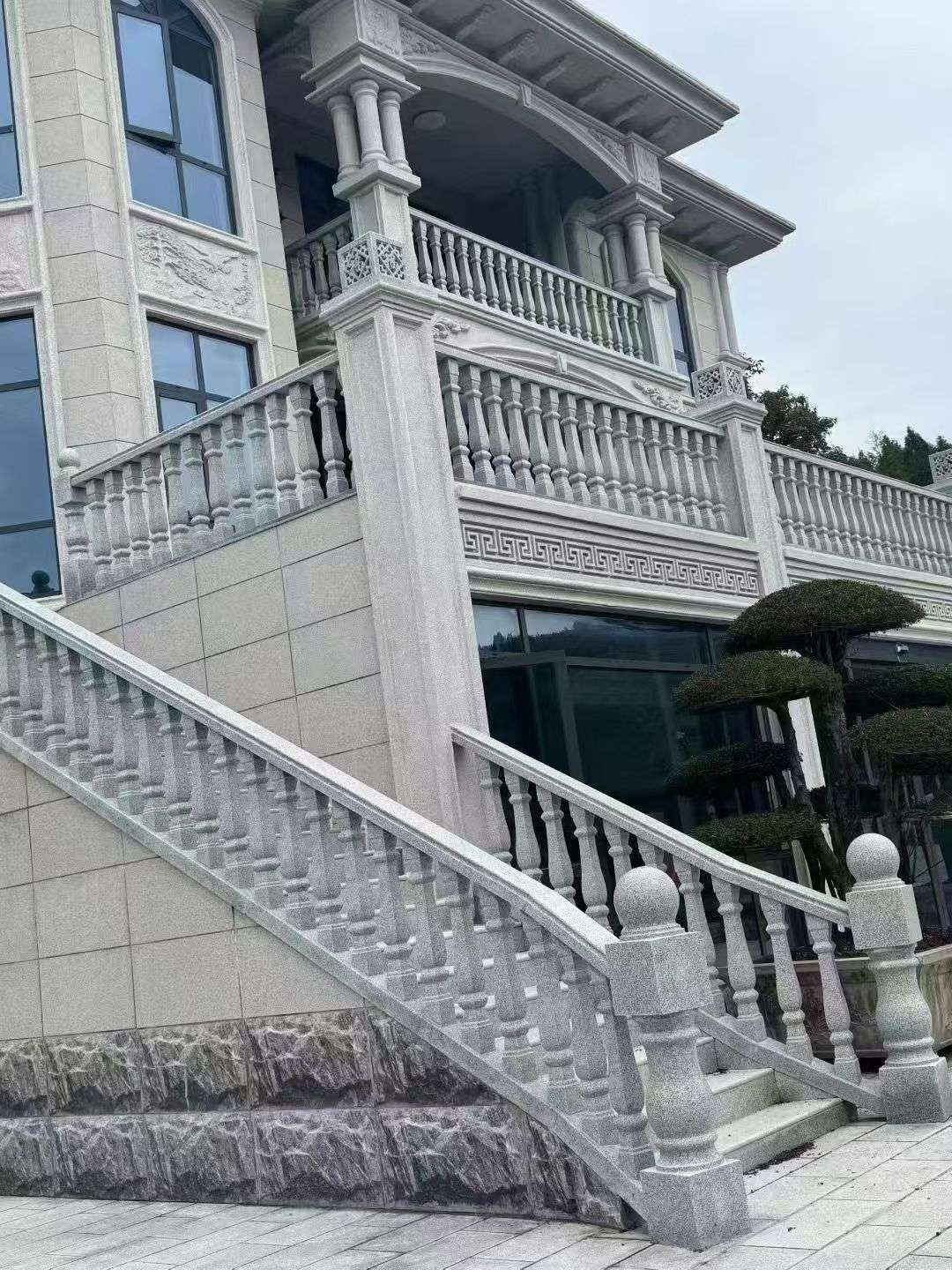 毕节 芝麻白别墅，栏杆