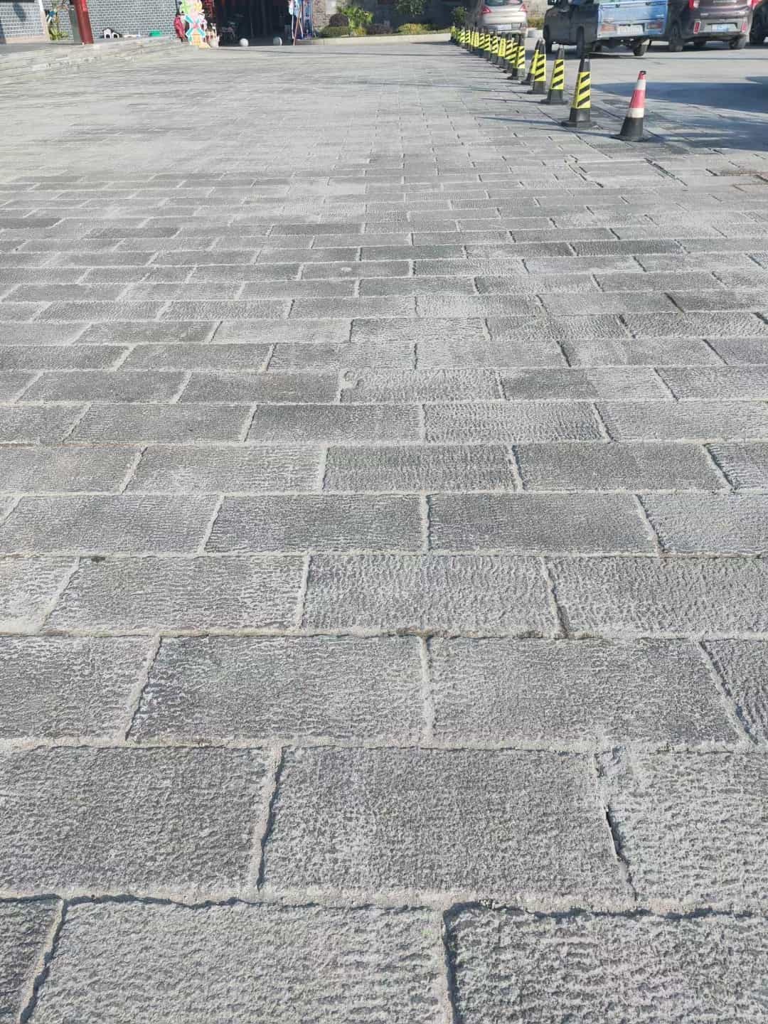毕节仿古石铺装效果