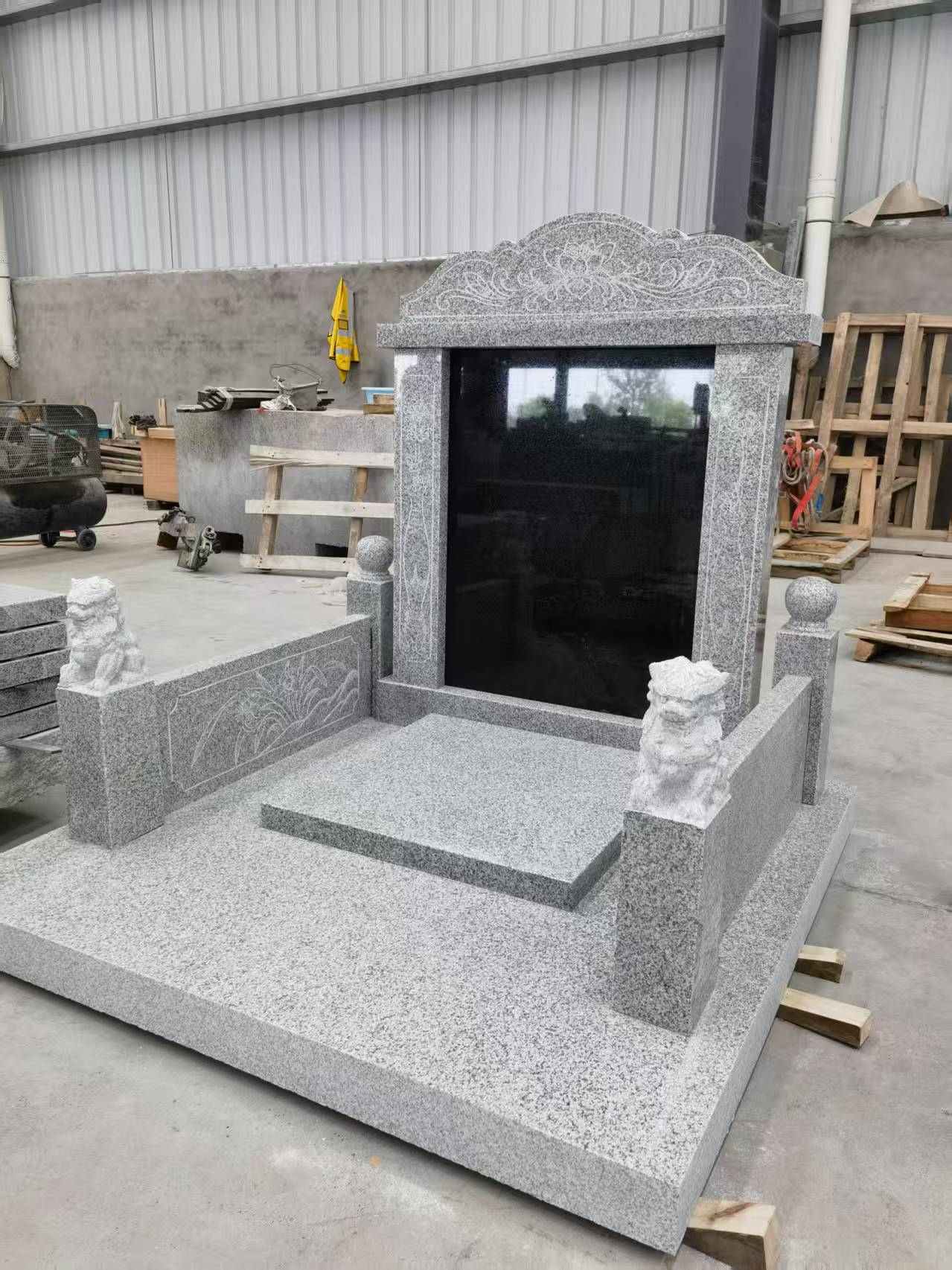 毕节 芝麻白公墓、套墓