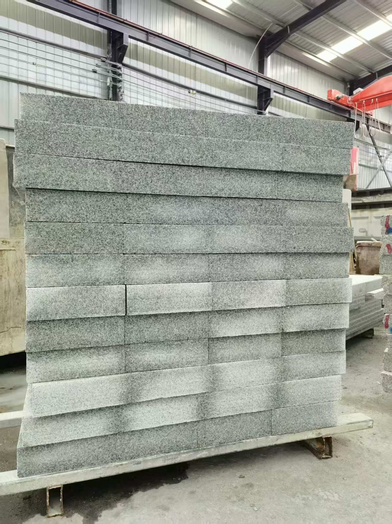 毕节 芝麻白10公分300*600广场地铺，A料定制，尺寸标准，厚薄均匀